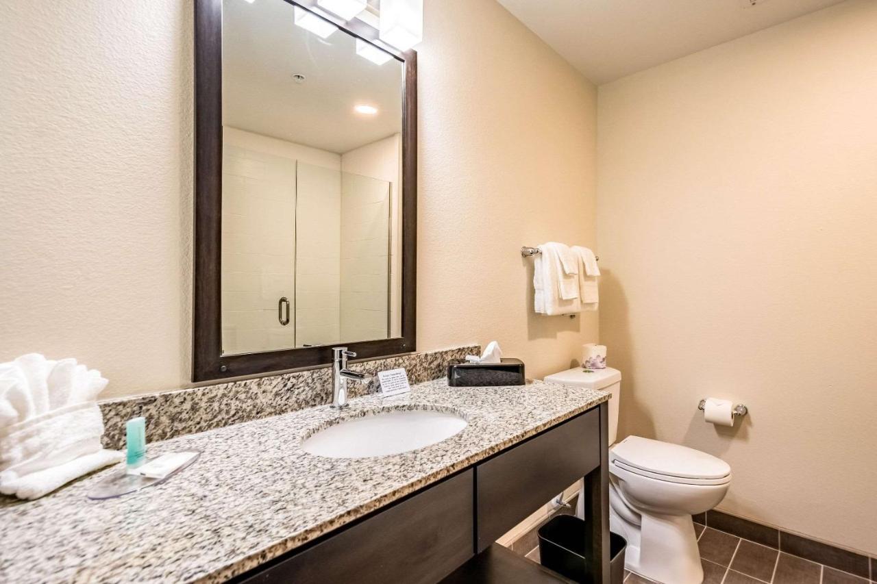 Mainstay Suites Sarasota I-75 Fruitville Exterior photo